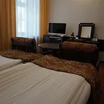 ドヴォル ポルスキ