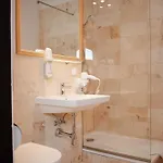 ホテル ドヴォル ポルスキ 4*