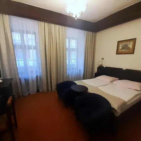 Dwor Polski Breslau