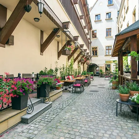 Dwor Polski Hotel