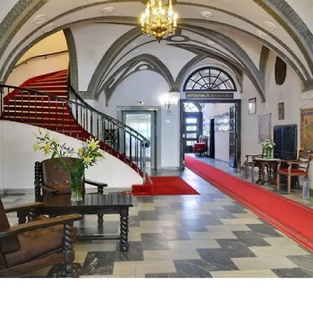 Dwor Polski Szálloda 4*