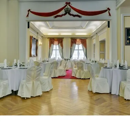 Dwor Polski 4* Wrocław