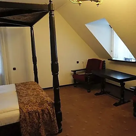 Hotell Dwor Polski 4*