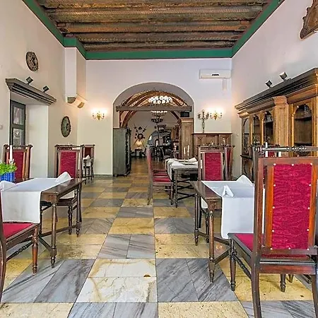 Dwor Polski Hotell
