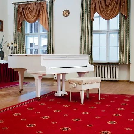 Dwor Polski Hotel Breslau