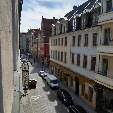 Dwór Polski