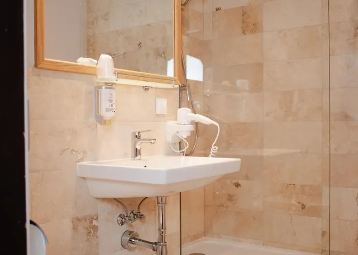 Hotel Dwór Polski 4*