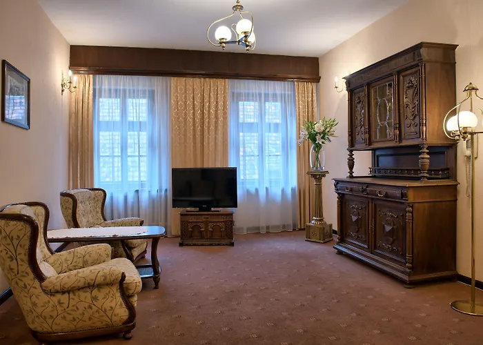 Hotel Dwór Polski 4*