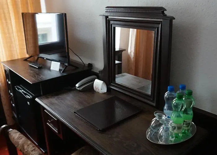 Dwor Polski 4* فروتسواف